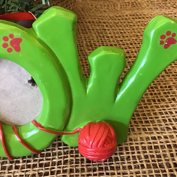 Cracker Barrel Full of Mischief cat picture frame ornament. NWT - Picture 3 of 6